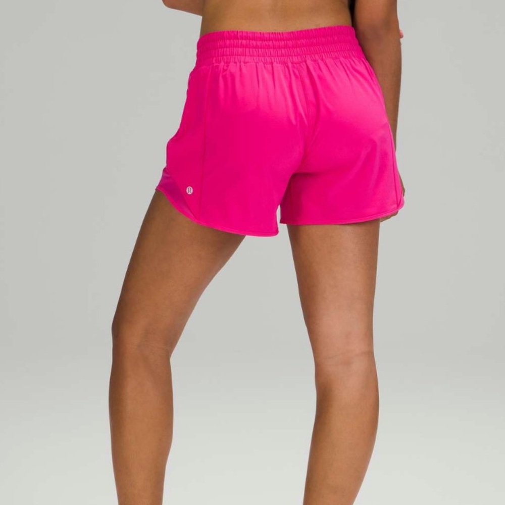 Lululemon Hotty Hot High-Rise Short 4" Sonic Pink size 8